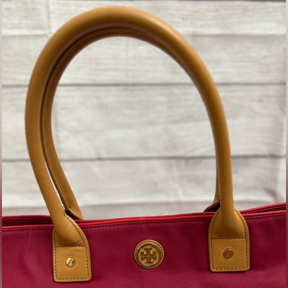 Tory Burch Jaden Tote Handbag - Picture 5 of 11